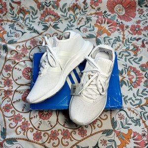 NWT Women’s Adidas White Runners
